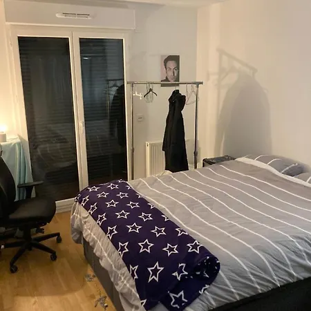 Проживание в семье Cozy In Paris Клиши
