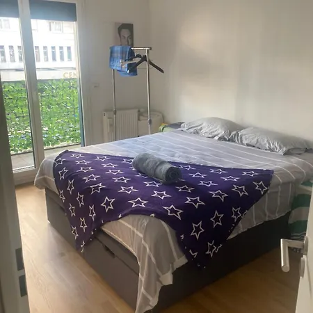 Cozy In Paris * Клиши